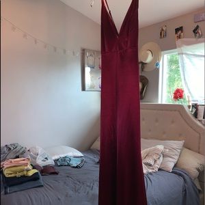 Maroon maxi formal dress